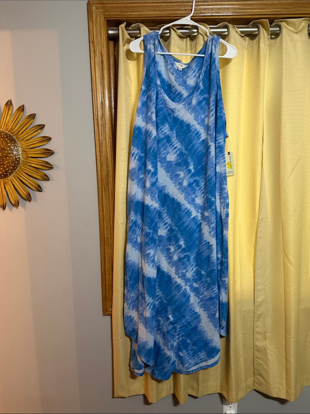 Terra & Sky Blue and White Tie-Dye Sleeveless Maxi Dress - Picture 2 of 5